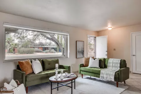 4817 E Copper St, Tucson, AZ 85712