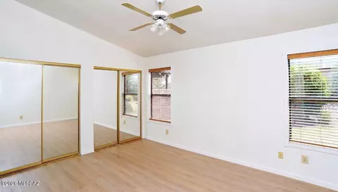 5241 W Eaglestone Loop, Tucson, AZ 85742 photo 13