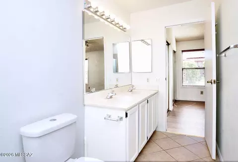 5241 W Eaglestone Loop, Tucson, AZ 85742 photo 15