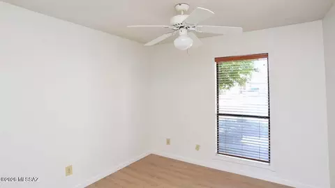 5241 W Eaglestone Loop, Tucson, AZ 85742 photo 17