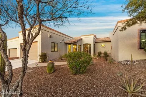 14422 N Spanish Garden Ln, Oro Valley, AZ 85755