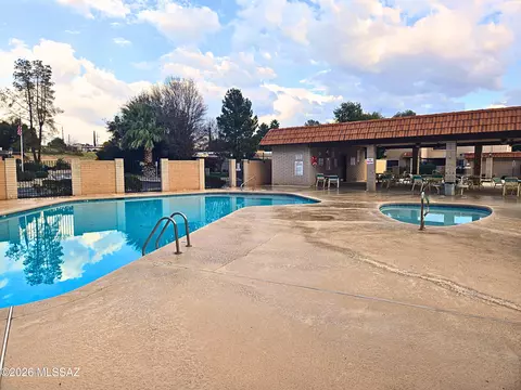 Exterior - 8434 E Brookside Ln, Tucson, AZ 85710 photo 9 of 10