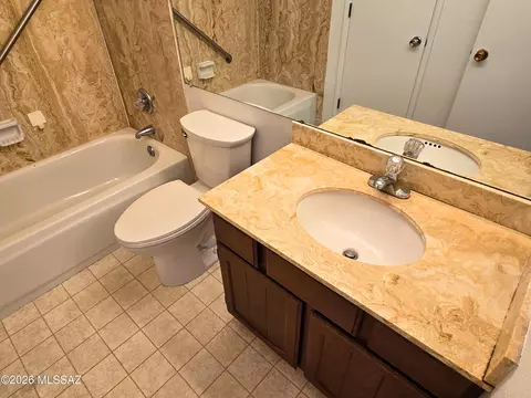 Bath - 8434 E Brookside Ln, Tucson, AZ 85710 photo 1 of 7