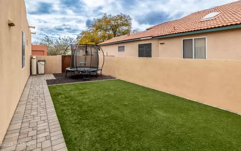 8861 E Windflower Dr, Tucson, AZ 85715 photo 30