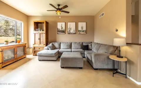 8861 E Windflower Dr, Tucson, AZ 85715 photo 12