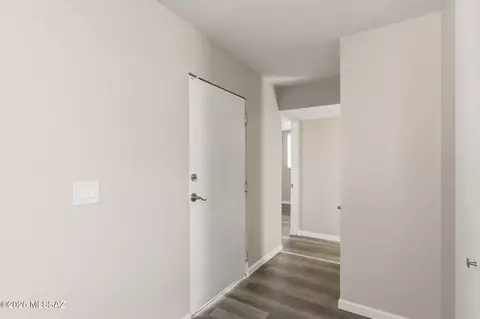 Entry Way - 4043 E 26th St, Tucson, AZ 85711 photo 2 of 2