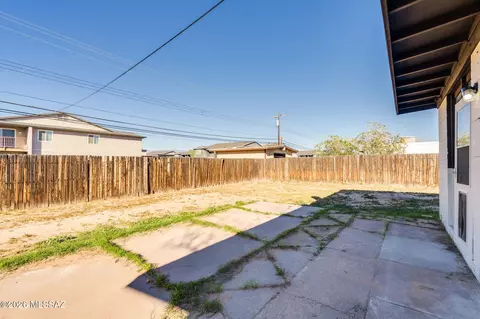 Exterior - 4043 E 26th St, Tucson, AZ 85711 photo 3 of 8