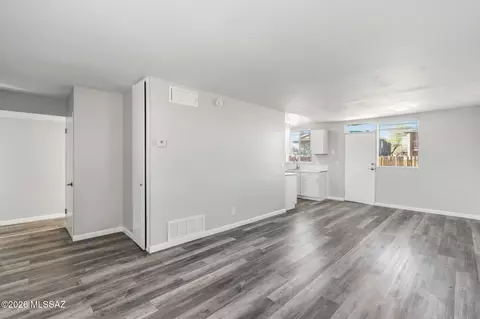 Living - 4043 E 26th St, Tucson, AZ 85711 photo 2 of 5