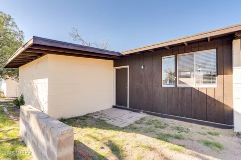 Exterior - 4043 E 26th St, Tucson, AZ 85711 photo 2 of 8