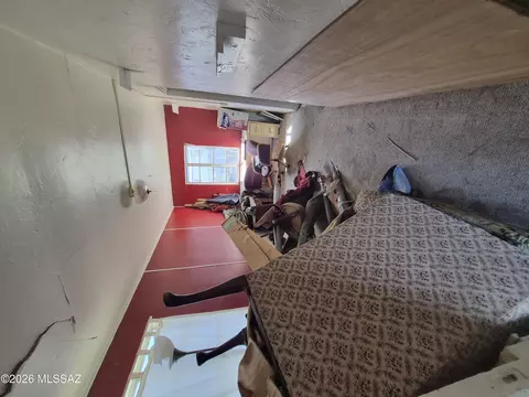 Entry Way - 242 E Jacinto St, Tucson, AZ 85705 photo 1 of 6