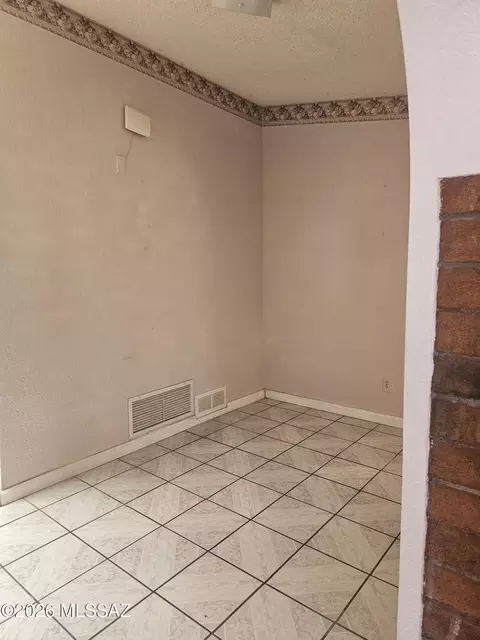 Other - 714 E Skyline Dr, Nogales, AZ 85621 photo 3 of 9