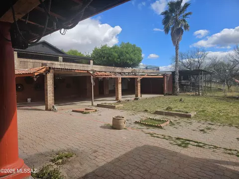 Exterior - 714 E Skyline Dr, Nogales, AZ 85621 photo 3 of 7