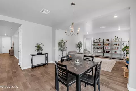 Dining - 10003 N Ruby Range Trl, Marana, AZ 85653 photo 1 of 2