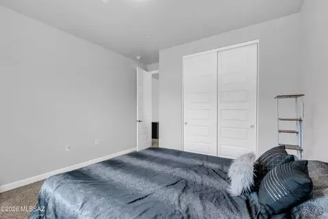 Bedroom - 10003 N Ruby Range Trl, Marana, AZ 85653 photo 4 of 4