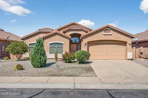 7463 N Bradstreet Dr, Tucson, AZ 85743