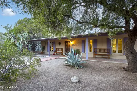 3819 E Calle Cortez, Tucson, AZ 85716