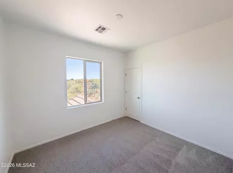 Bedroom - 653 S Desert Haven Rd, Vail, AZ 85641 photo 8 of 8