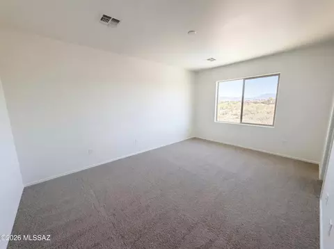 Bedroom - 653 S Desert Haven Rd, Vail, AZ 85641 photo 3 of 8