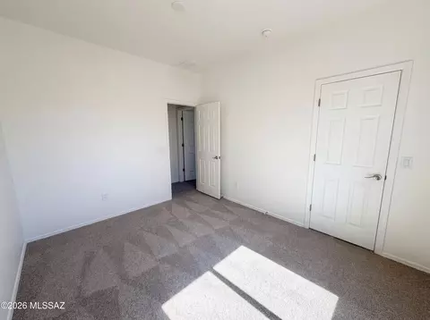 Bedroom - 653 S Desert Haven Rd, Vail, AZ 85641 photo 7 of 8