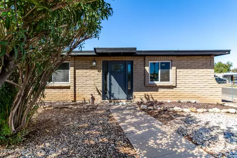 7120 E 38th St, Tucson, AZ 85730
