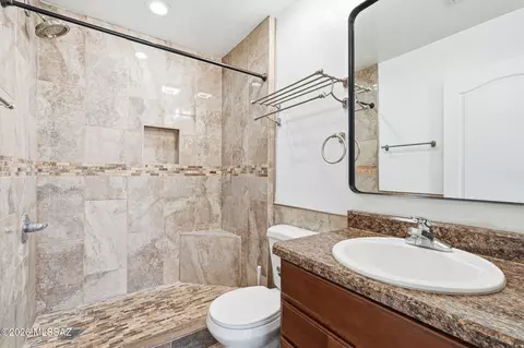 Bath - 8263 W Anser Loop, Tucson, AZ 85757 photo 1 of 3