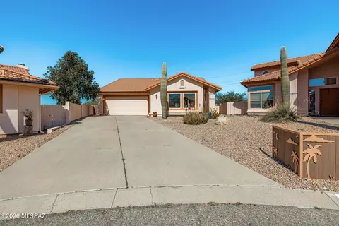 3780 W Mesa Ridge Trl, Tucson, AZ 85742