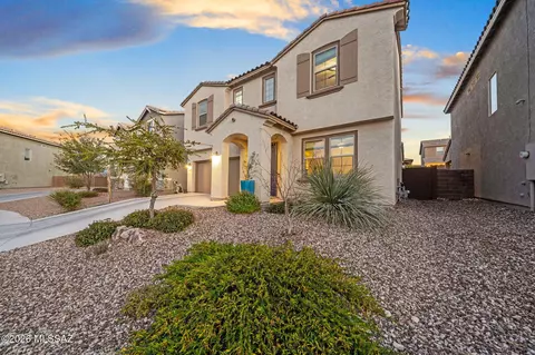 10260 Encinas Trl, Tucson, AZ 85747