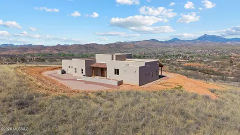 109 Red Mountain Ct, Patagonia, AZ 85624