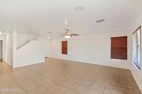 Living - 4053 E Agate Knoll Dr, Tucson, AZ 85756 photo 4 of 6