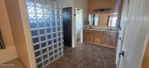 Bath - 11 E Irene St, Pearce, AZ 85625 photo 2 of 3