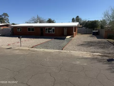 3512 E Gerald St, Tucson, AZ 85716