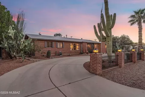1512 E Copper St, Tucson, AZ 85719