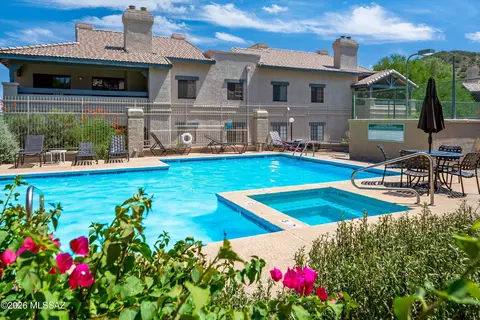 101 S Players Club Dr #9202, Tucson, AZ 85745
