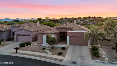 6279 N Via Jaspeada, Tucson, AZ 85718