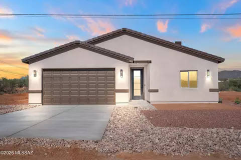 1707 Circulo Bahia, Rio Rico, AZ 85648