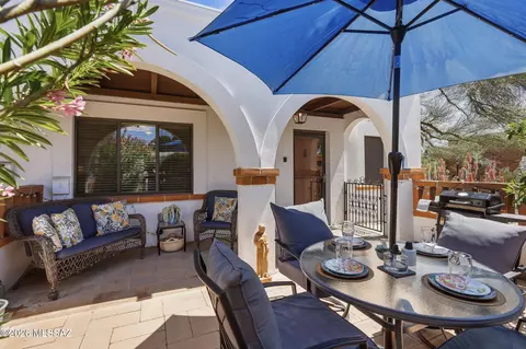 189 S Paseo Sarta # D, Green Valley, AZ 85614