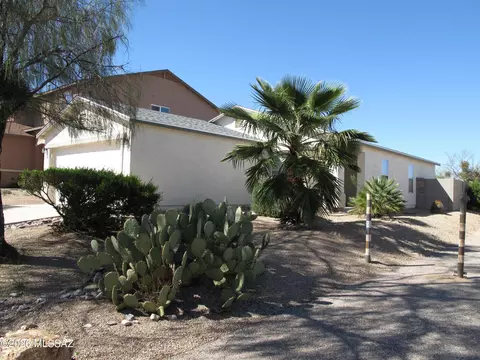 1292 W Calle Libro Del Retrato, Sahuarita, AZ 85629