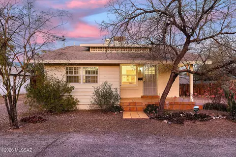523 N Jacobus Ave, Tucson, AZ 85705