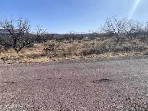 7471 W Lost Silver Ln W, Sahuarita, AZ 85629