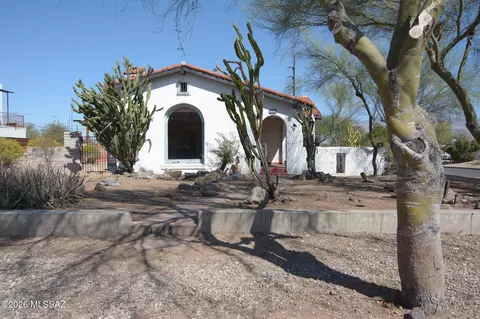 1745 E Lester St, Tucson, AZ 85719