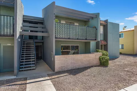 812 S Langley Ave #104, Tucson, AZ 85710