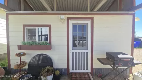 Exterior - 6464 N Six Gun Rd, Willcox, AZ 85643 photo 3 of 5