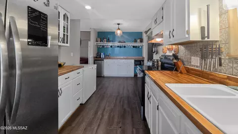 Kitchen - 6464 N Six Gun Rd, Willcox, AZ 85643 photo 1 of 4
