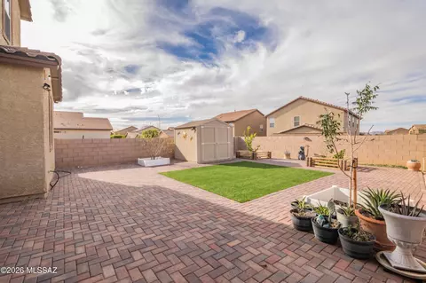 8518 W Pelican Pl, Tucson, AZ 85757
