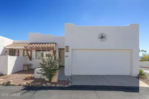 2909 S Full Moon Dr, Tucson, AZ 85713
