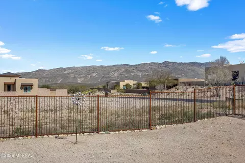 Exterior - 8080 S Galileo Ln, Tucson, AZ 85747 photo 8 of 9