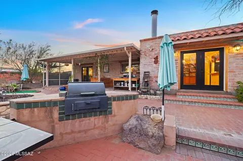 Exterior - 8802 E Buckboard Rd, Tucson, AZ 85749 photo 5 of 10