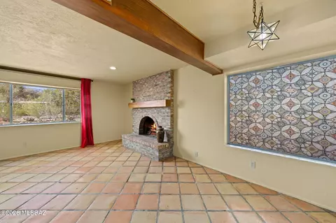 Living - 8802 E Buckboard Rd, Tucson, AZ 85749 photo 3 of 6