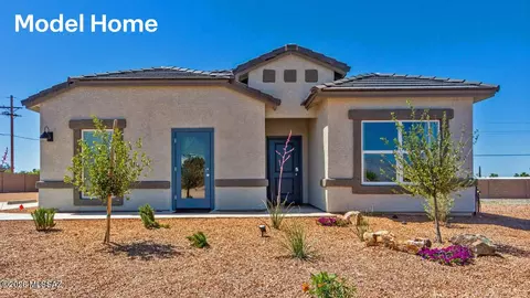 10095 N Cascalote Ln, Marana, AZ 85653