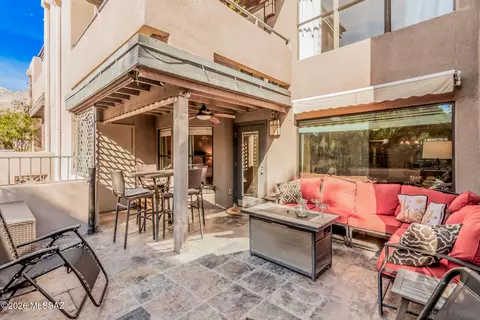 5855 N Kolb Rd #6104, Tucson, AZ 85750